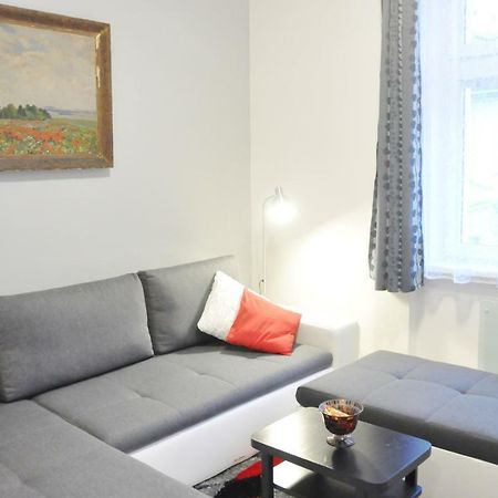 Modern & Historic Apartment Bratislava Exterior foto
